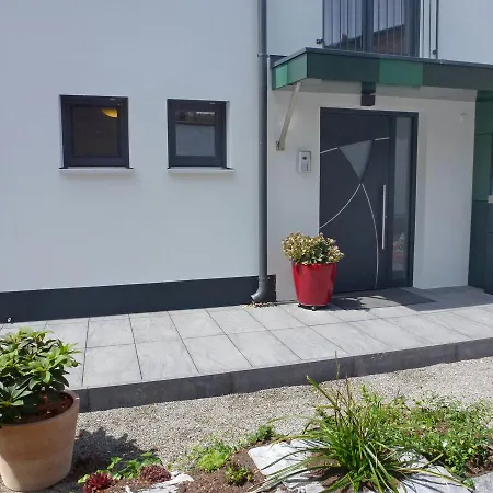 Brake By Interhome דירה *